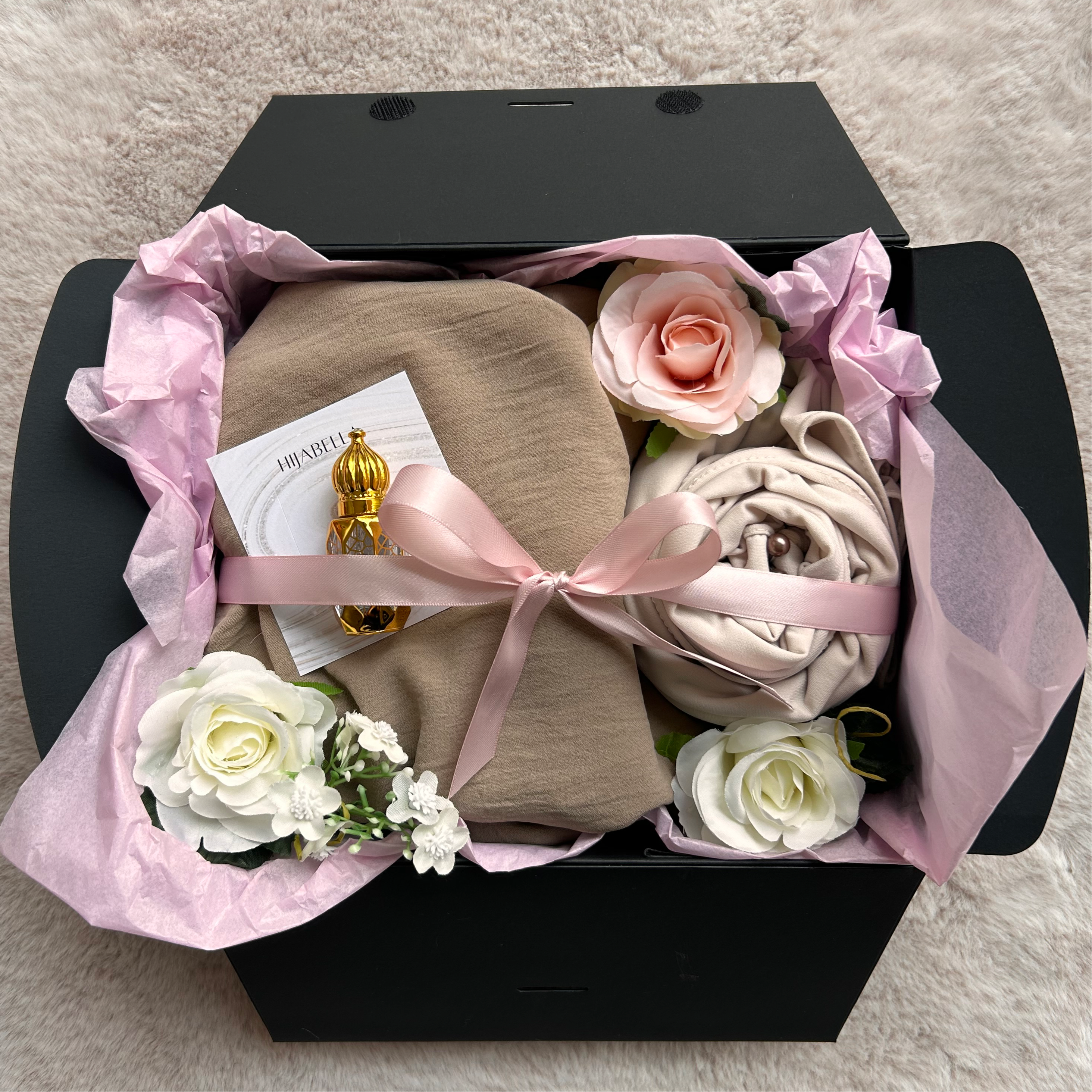 Gift box Abaya Yara - Camel